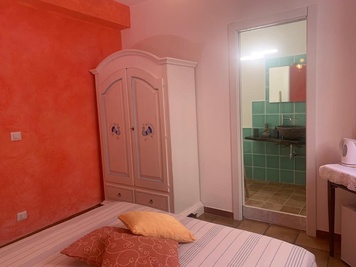 Da Ida Hotel Bosa Luaran gambar